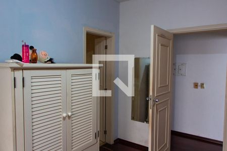 Casa à venda com 236m², 3 quartos e 3 vagasSUITE 2