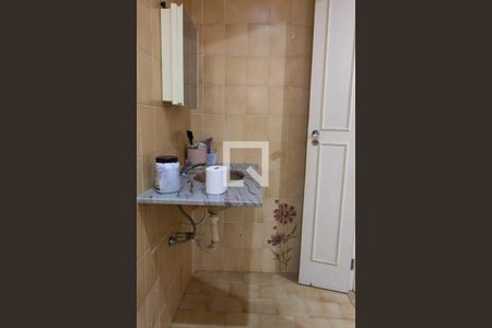 Casa à venda com 236m², 3 quartos e 3 vagasBANHEIRO DA SUITE 2