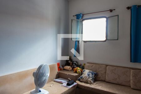 Casa à venda com 236m², 3 quartos e 3 vagasQUARTO DE ESTUDO