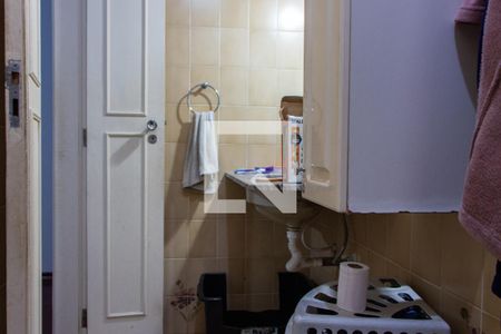 Casa à venda com 236m², 3 quartos e 3 vagasBANHEIRO DA SUITE 1