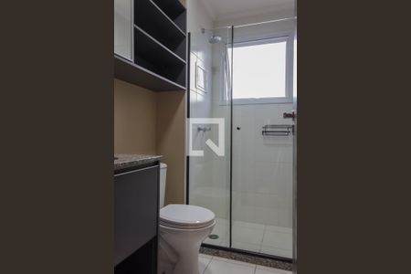 Banheiro de kitnet/studio para alugar com 1 quarto, 59m² em Jardim do Mar, São Bernardo do Campo
