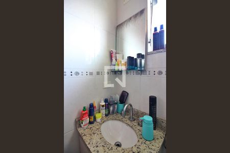 Casa à venda com 213m², 3 quartos e 3 vagasSuíte 3 Banheiro 