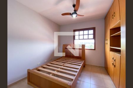 Quarto de casa de condomínio para alugar com 3 quartos, 100m² em Jardim Ester Yolanda, São Paulo