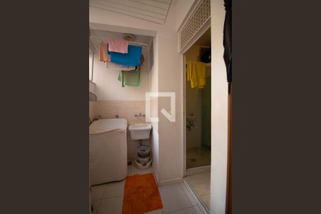 Apartamento à venda com 140m², 4 quartos e 1 vagaÁrea de serviço