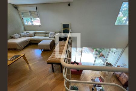 Casa à venda com 3 quartos, 310m² em Campo Belo, São Paulo