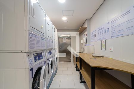 Studio para alugar com 23m², 1 quarto e sem vaga Studio para alugar com 23m², 1 quarto e sem vagaÁrea comum - Lavanderia