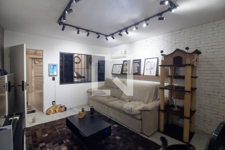 Sala de casa à venda com 3 quartos, 110m² em Itaim Bibi, São Paulo