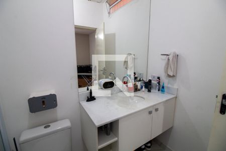 Banheiro da Suíte 1 de casa à venda com 3 quartos, 110m² em Itaim Bibi, São Paulo