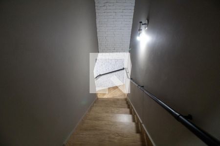 Escada de casa à venda com 3 quartos, 120m² em Itaim Bibi, São Paulo