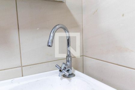 Casa para alugar com 85m², 2 quartos e 1 vagaBanheiro - torneira