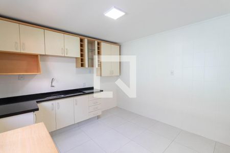 Casa para alugar com 85m², 2 quartos e 1 vagaCozinha