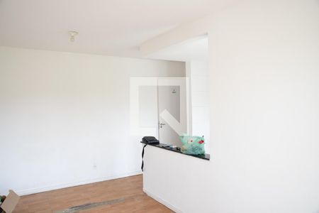 Sala de apartamento para alugar com 2 quartos, 48m² em Jardim Ísis, Cotia