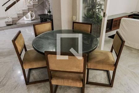 Sala de apartamento para alugar com 4 quartos, 383m² em Copacabana, Rio de Janeiro