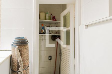 Apartamento para alugar com 383m², 4 quartos e 2 vagasBanheiro de serviço