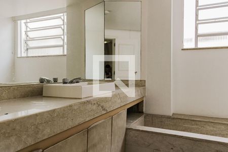Apartamento para alugar com 383m², 4 quartos e 2 vagasQuarto 4 - Suíte