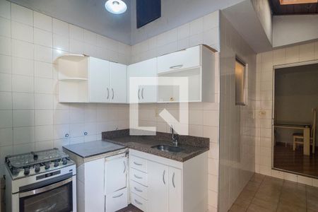 Casa para alugar com 250m², 3 quartos e 2 vagasCozinha