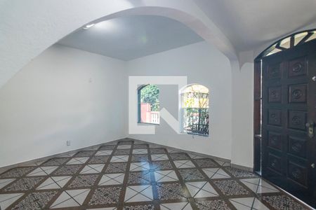 Sala de casa para alugar com 3 quartos, 250m² em Vila Pires, Santo André