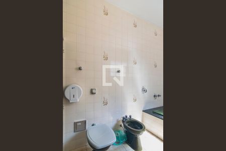 Casa para alugar com 250m², 3 quartos e 2 vagasBanheiro