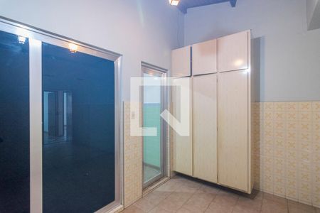 Casa para alugar com 250m², 3 quartos e 2 vagasCozinha