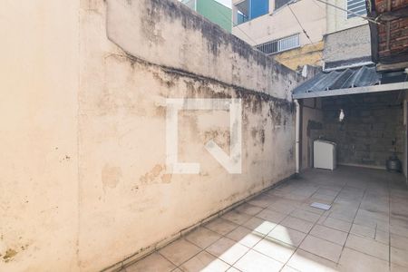 Casa para alugar com 250m², 3 quartos e 2 vagasQuintal