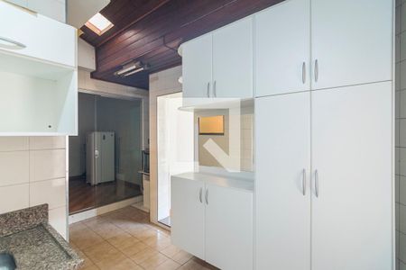 Casa para alugar com 250m², 3 quartos e 2 vagasCozinha