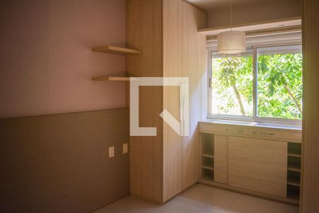 Quarto 1  de apartamento à venda com 2 quartos, 70m² em Partenon, Porto Alegre