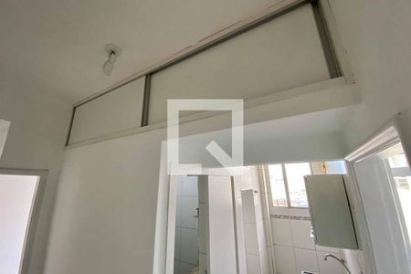 Apartamento à venda com 42m², 1 quarto e sem vagaCorredor