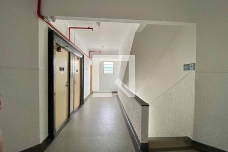 Apartamento à venda com 42m², 1 quarto e sem vagaCorredor