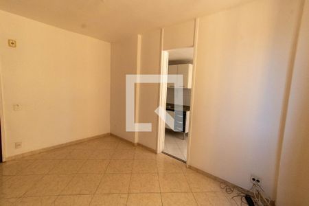 Apartamento para alugar com 58m², 2 quartos e 1 vaga Apartamento para alugar com 58m², 2 quartos e 1 vagaSala