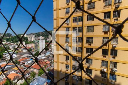 Sala vista de apartamento para alugar com 2 quartos, 58m² em Fonseca, Niterói
