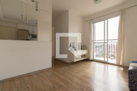 Sala de apartamento à venda com 3 quartos, 56m² em Cocaia, Guarulhos