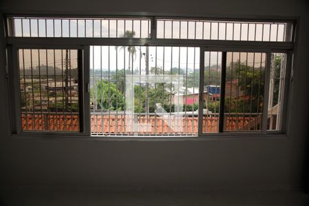 Vista Sala de Estar de casa para alugar com 3 quartos, 500m² em Batistini, São Bernardo do Campo
