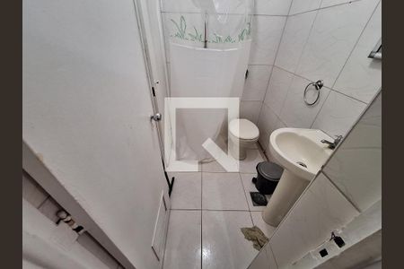 Banheiro de apartamento para alugar com 1 quarto, 34m² em Centro, Rio de Janeiro