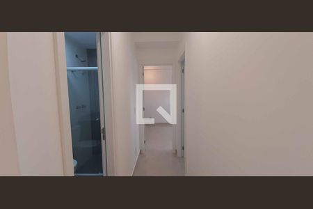Corredor de apartamento para alugar com 2 quartos, 67m² em Centro, Osasco