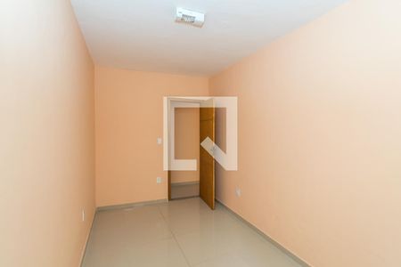 Quarto de casa à venda com 1 quarto, 40m² em Brás de Pina, Rio de Janeiro