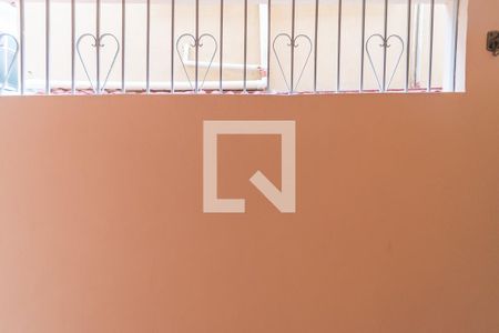 Vista da Sala de casa à venda com 1 quarto, 40m² em Brás de Pina, Rio de Janeiro