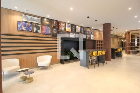 Studio à venda com 29m², 1 quarto e sem vaga Studio à venda com 29m², 1 quarto e sem vagaHall