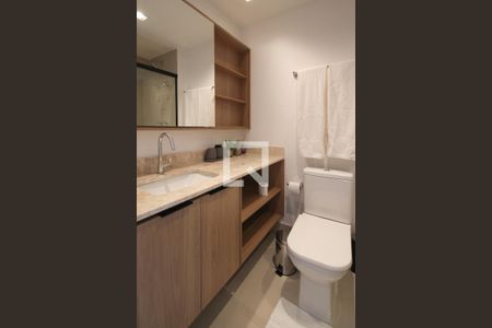 Banheiro  de kitnet/studio para alugar com 1 quarto, 29m² em Indianópolis, São Paulo
