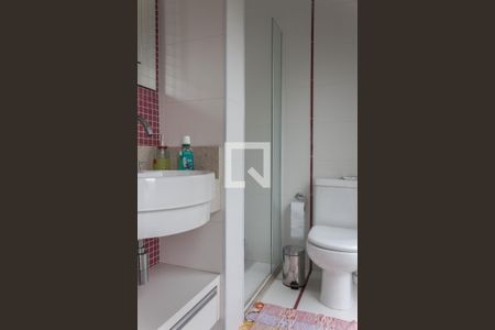 Casa à venda com 152m², 3 quartos e 2 vagasBanheiro