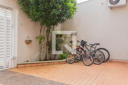 Casa à venda com 152m², 3 quartos e 2 vagasGaragem