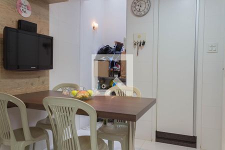 Casa à venda com 152m², 3 quartos e 2 vagasCozinha