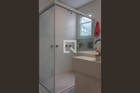 Casa à venda com 152m², 3 quartos e 2 vagasBanheiro da Suíte 1