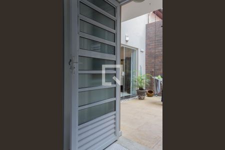 Casa à venda com 152m², 3 quartos e 2 vagasÁrea de Serviço