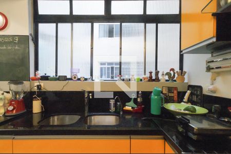 Apartamento à venda com 79m², 2 quartos e 1 vagaCozinha 