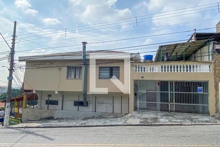Fachada de casa à venda com 3 quartos, 252m² em Taboão, São Bernardo do Campo