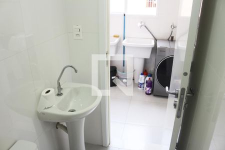 Apartamento para alugar com 195m², 5 quartos e 4 vagasBanheiro de serviço