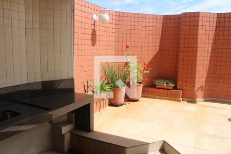 Apartamento para alugar com 195m², 5 quartos e 4 vagasÁrea comum - Churrasqueira