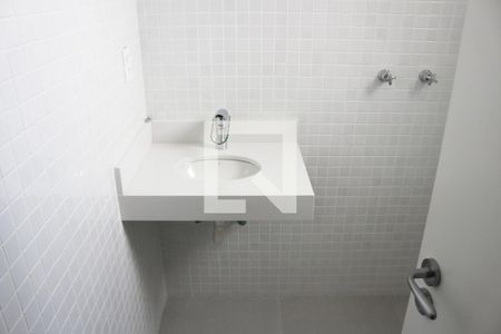 Apartamento para alugar com 195m², 5 quartos e 4 vagasBanheiro da Suíte 3