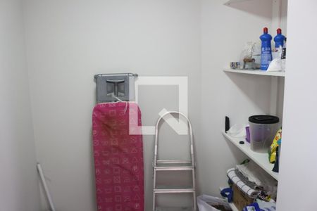 Apartamento para alugar com 195m², 5 quartos e 4 vagasQuarto de Serviço