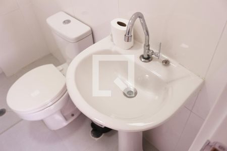 Apartamento para alugar com 195m², 5 quartos e 4 vagasBanheiro de serviço